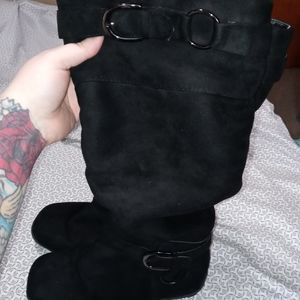 Long black boots very cute size 10W